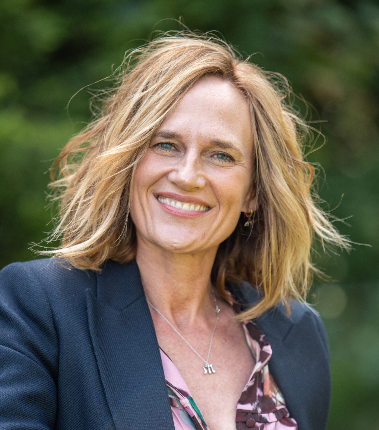 Dr Mia Murray
