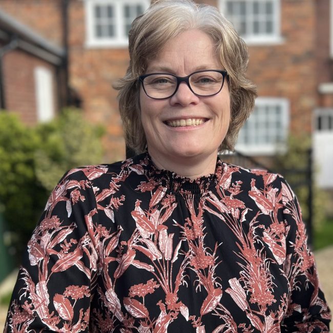 Dr Tamsyn Wellen
